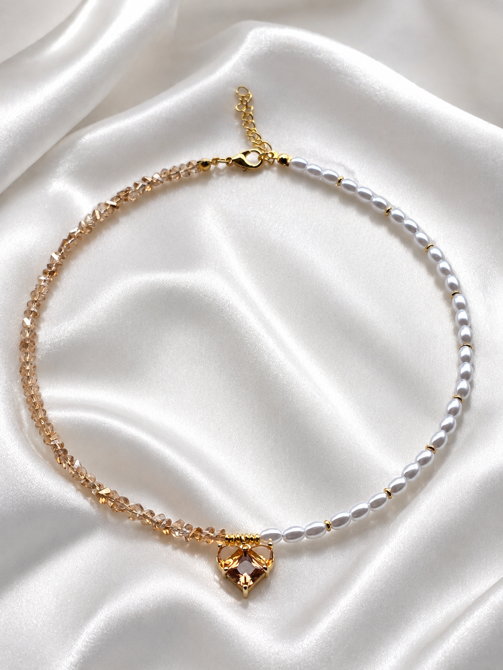 Choker Perle e Cristalli con Cuore – Vari Colori